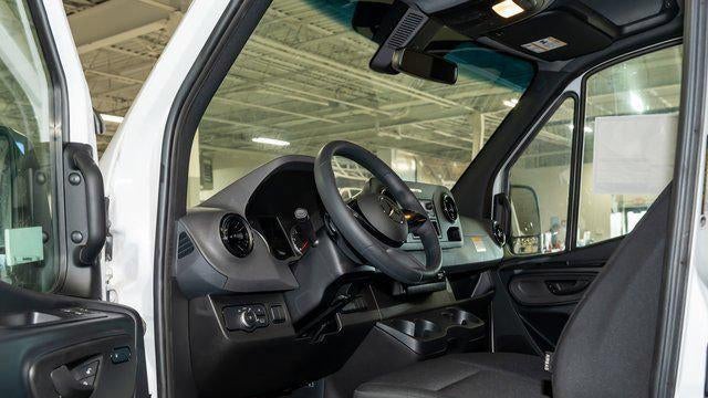 2025 Mercedes-Benz Sprinter 2500