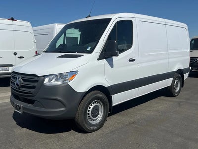 2025 Mercedes-Benz Sprinter 2500 3DR 144 In. WB Cargo Van (2.0L I4)