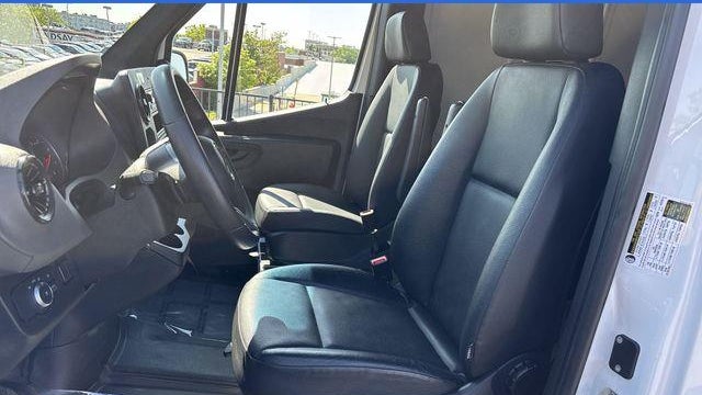 2025 Mercedes-Benz Sprinter 2500