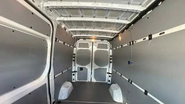 2025 Mercedes-Benz Sprinter 2500