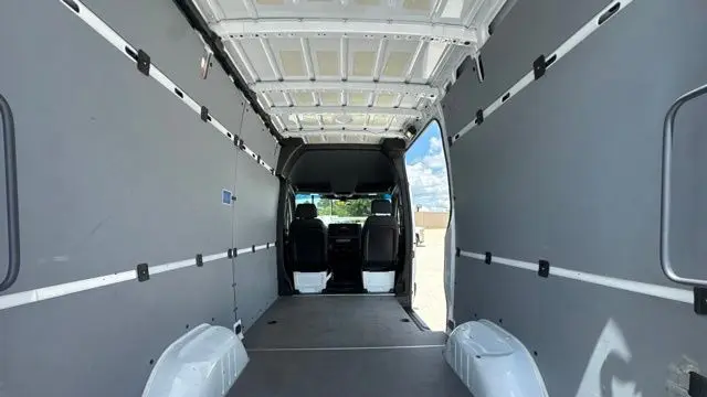 2025 Mercedes-Benz Sprinter 2500