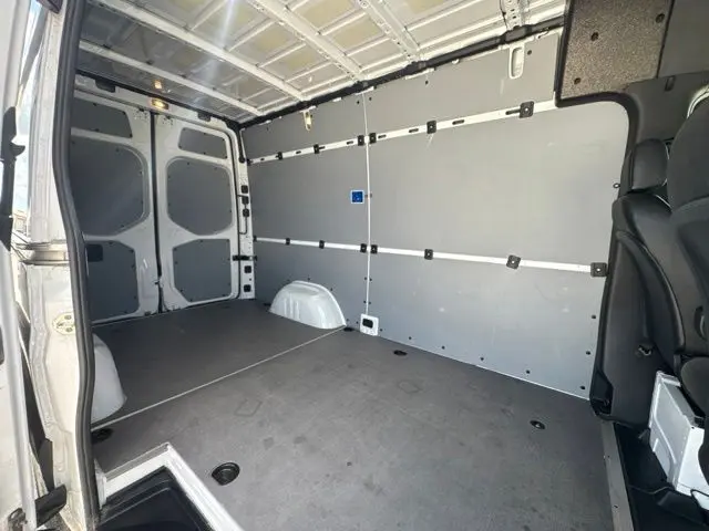 2025 Mercedes-Benz Sprinter - $39,200