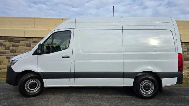 2024 Mercedes-Benz Sprinter 2500