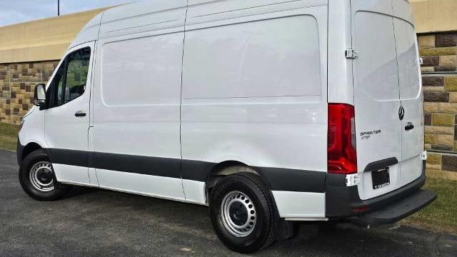 2024 Mercedes-Benz Sprinter 2500