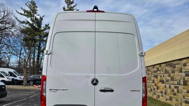 2024 Mercedes-Benz Sprinter 2500