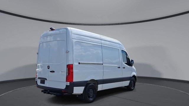 2025 Mercedes-Benz Sprinter 2500