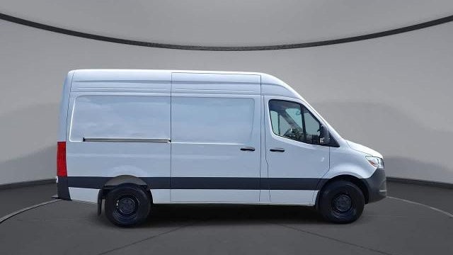 2025 Mercedes-Benz Sprinter 2500