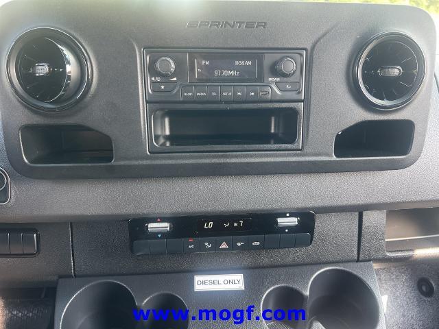 2025 Mercedes-Benz Sprinter - $28,995