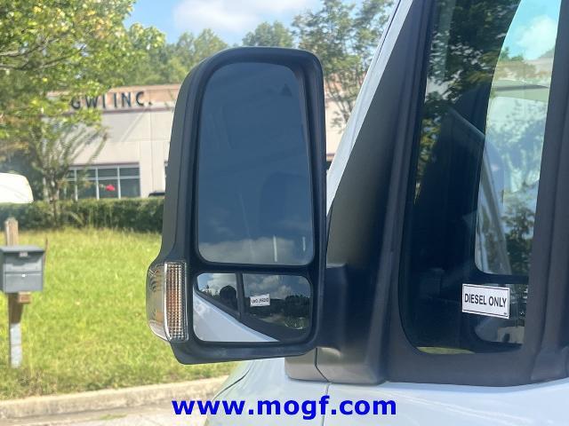 2025 Mercedes-Benz Sprinter - $28,995