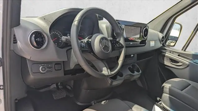 2026 Mercedes-Benz Sprinter 2500