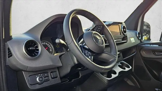 2026 Mercedes-Benz Sprinter 2500