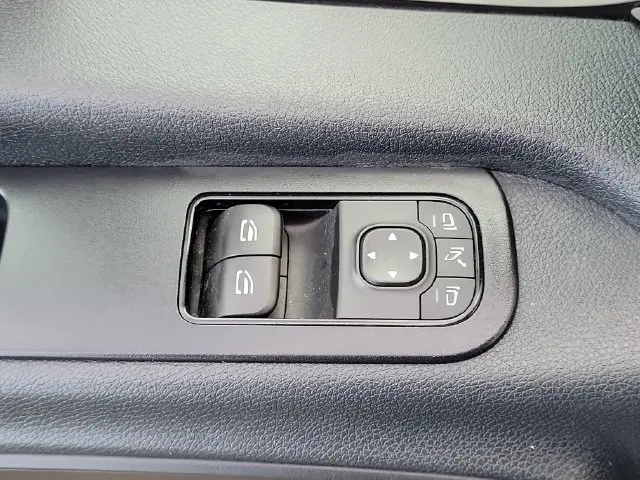 2025 Mercedes-Benz Sprinter - $44,990