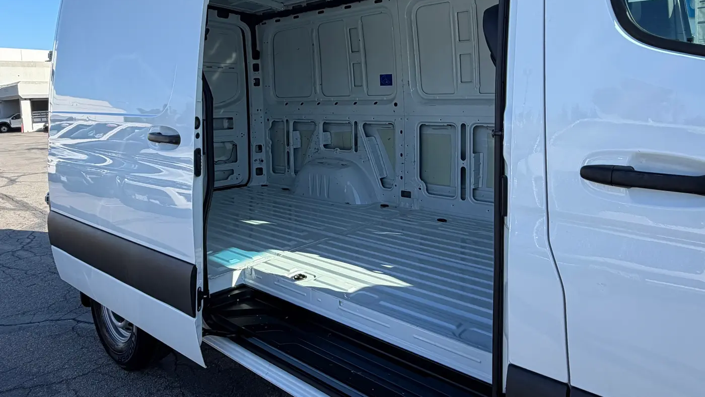 2024 Mercedes-Benz Sprinter 2500