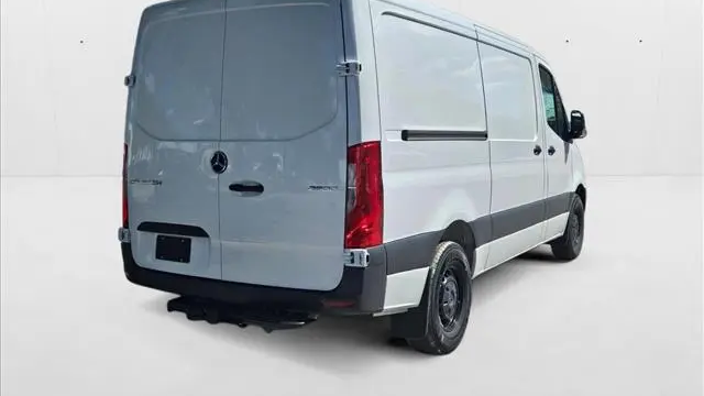 2025 Mercedes-Benz Sprinter 2500