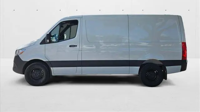 2025 Mercedes-Benz Sprinter 2500