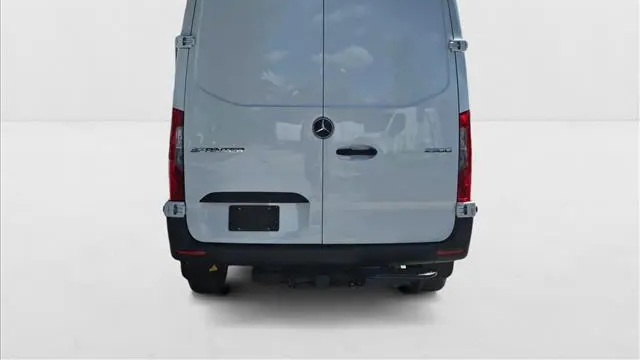 2025 Mercedes-Benz Sprinter 2500