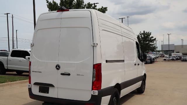 2025 Mercedes-Benz Sprinter 2500