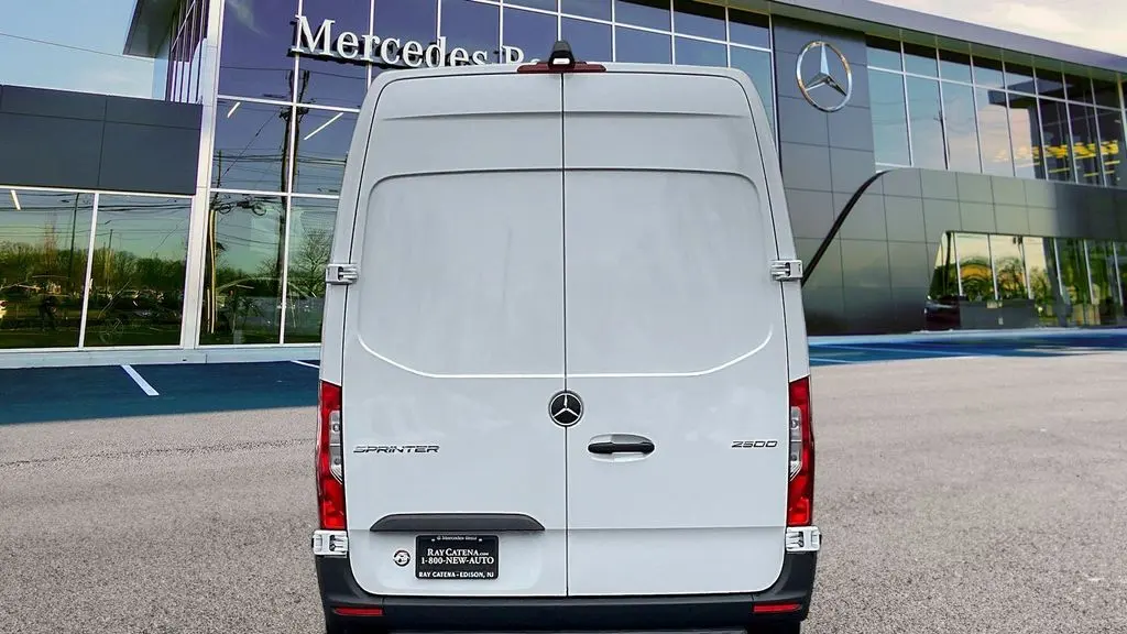 2026 Mercedes-Benz Sprinter 2500