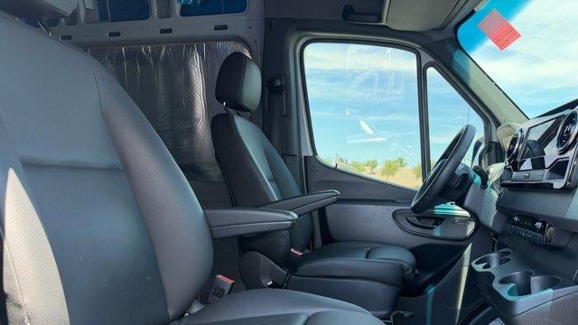 2025 Mercedes-Benz Sprinter 2500
