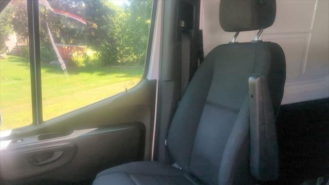2024 Mercedes-Benz Sprinter 2500