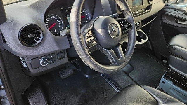 2024 Mercedes-Benz Sprinter 2500