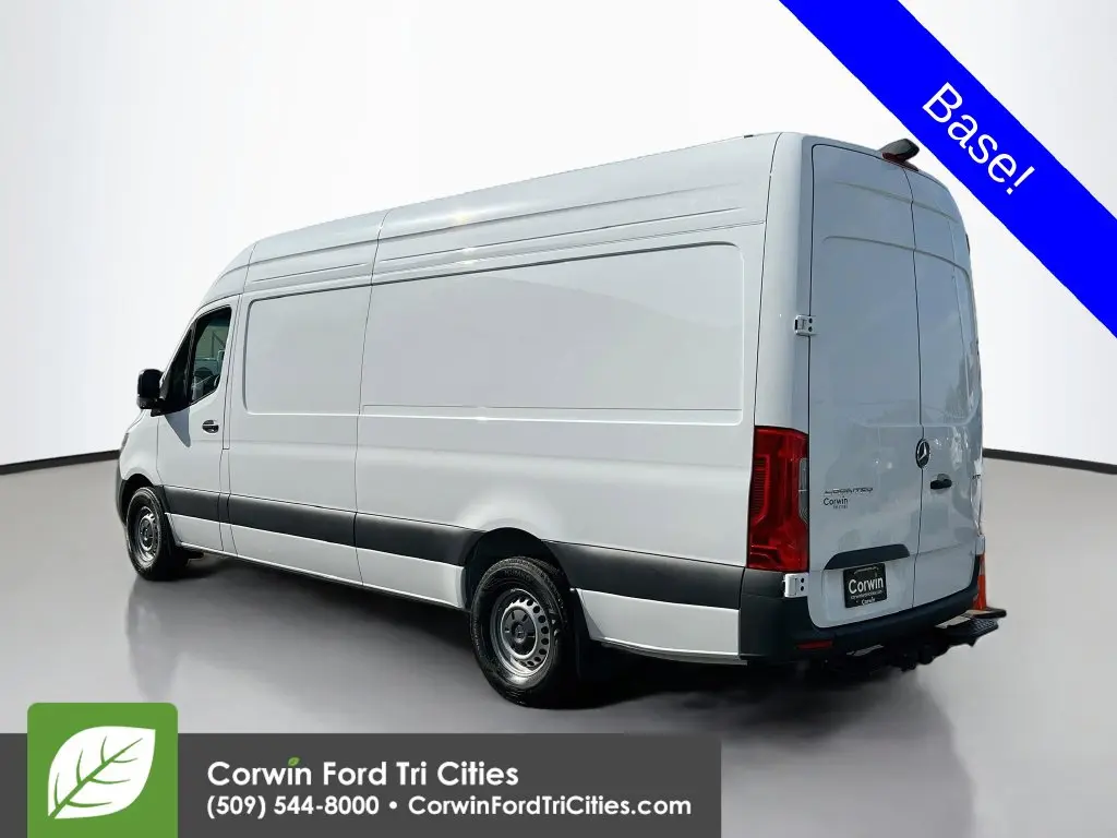 2025 Mercedes-Benz Sprinter - $51,989