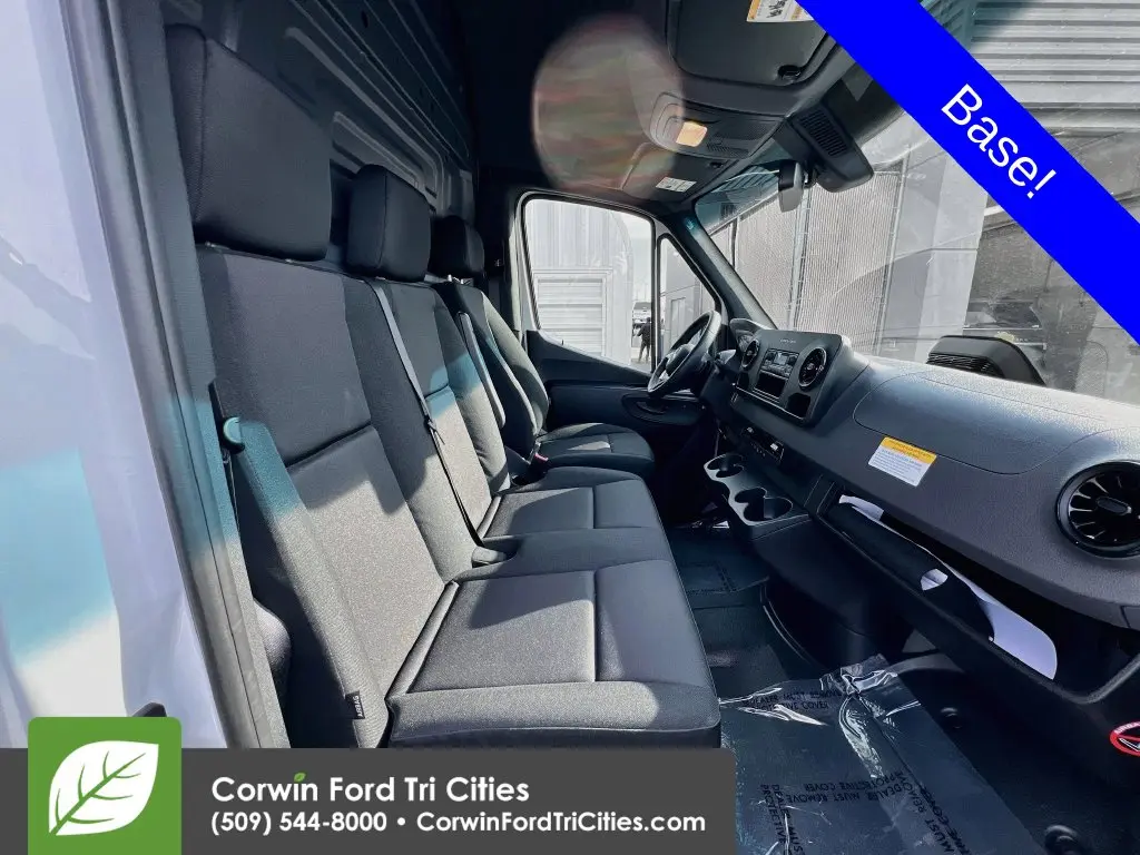 2025 Mercedes-Benz Sprinter - $51,989