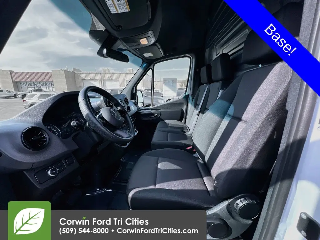 2025 Mercedes-Benz Sprinter - $51,989