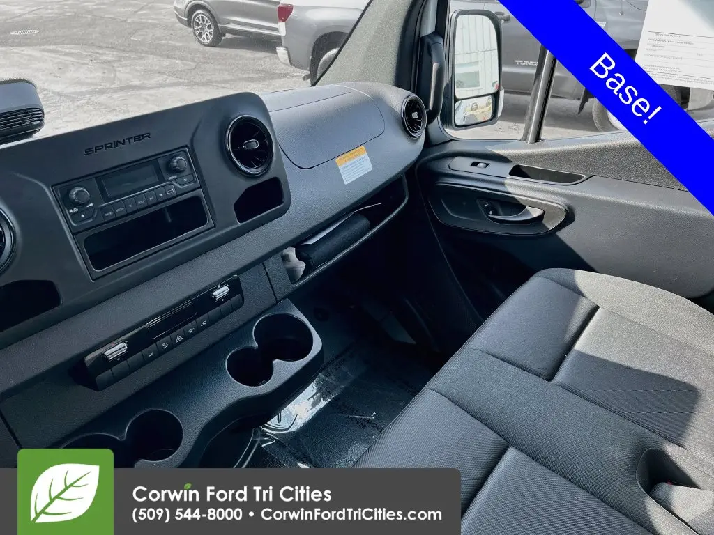 2025 Mercedes-Benz Sprinter - $51,989