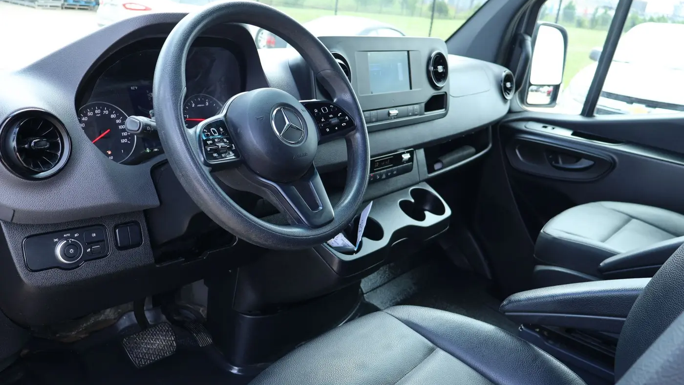 2024 Mercedes-Benz Sprinter 2500