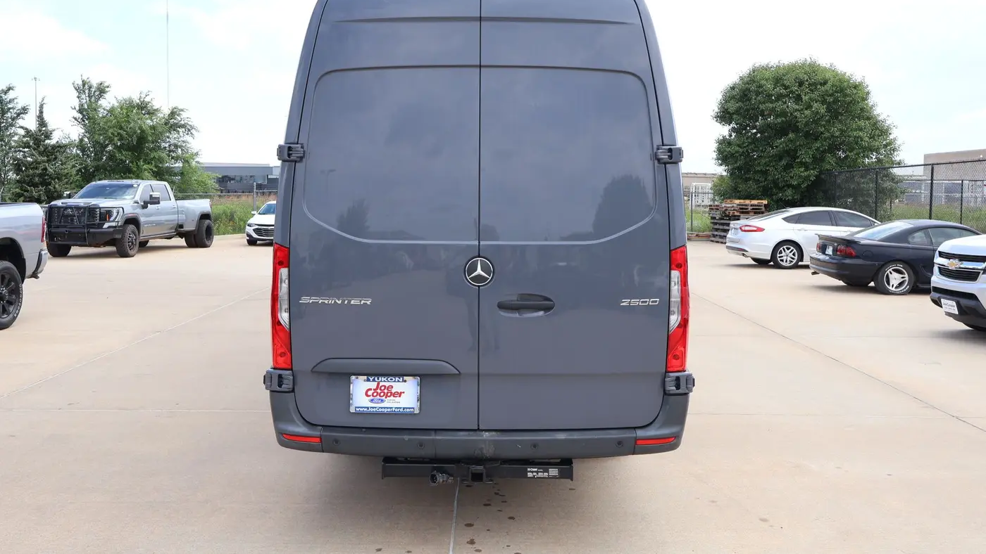 2024 Mercedes-Benz Sprinter 2500