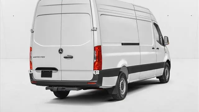 2025 Mercedes-Benz eSprinter 2500