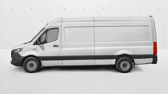 2025 Mercedes-Benz eSprinter 2500