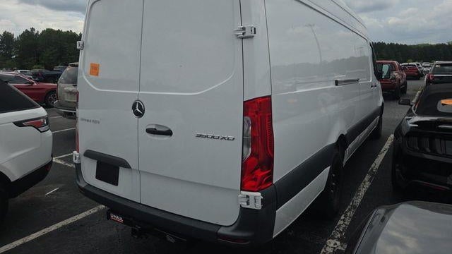 2024 Mercedes-Benz Sprinter 3500XD