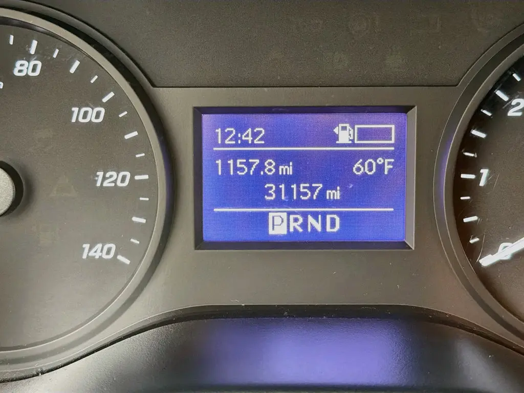 2022 Mercedes-Benz Metris - $25,990