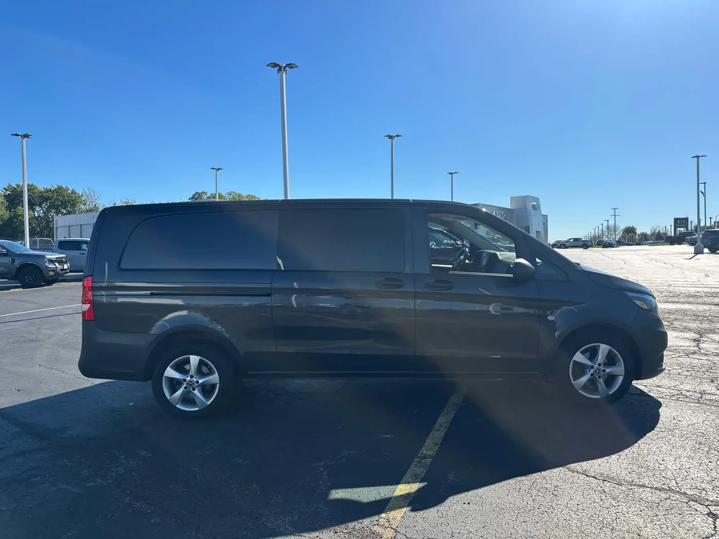 2020 Mercedes-Benz Metris - $13,125