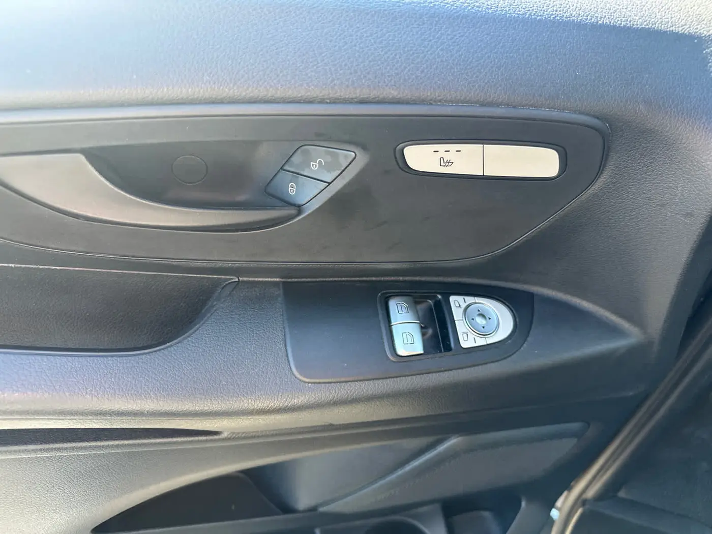 2020 Mercedes-Benz Metris - $13,125
