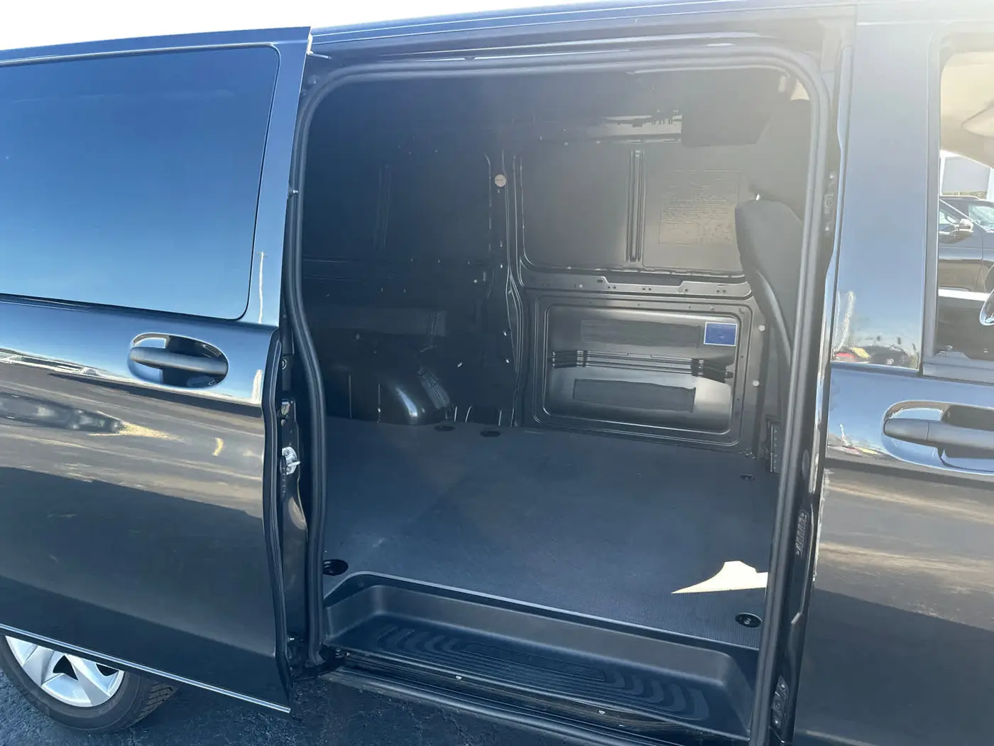 2020 Mercedes-Benz Metris - $13,125