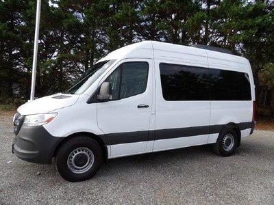 2025 Mercedes-Benz Sprinter 2500 3DR 144 In. WB Passenger Van (2.0L I4)