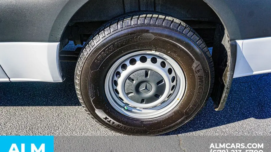 2024 Mercedes-Benz Sprinter 2500