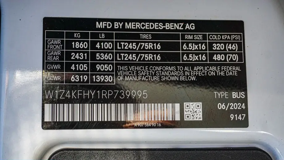 2024 Mercedes-Benz Sprinter 2500