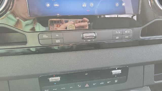 2025 Mercedes-Benz Sprinter 2500