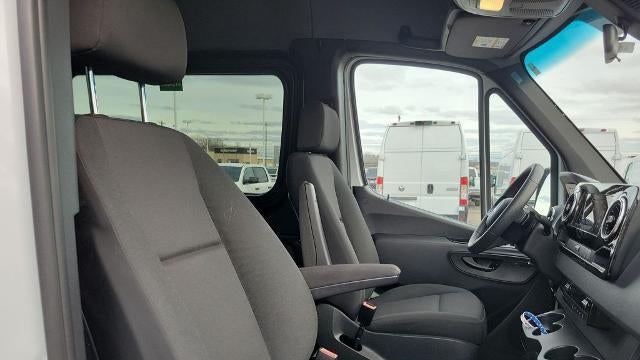 2025 Mercedes-Benz Sprinter 2500