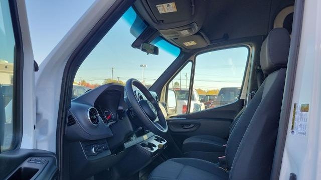 2025 Mercedes-Benz Sprinter 2500