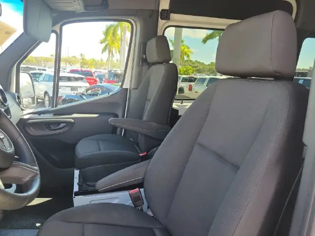 2025 Mercedes-Benz Sprinter - $42,990