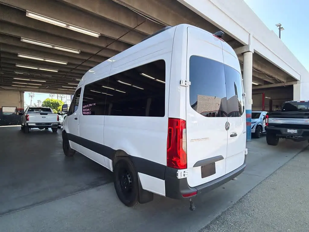 2025 Mercedes-Benz Sprinter - $53,998