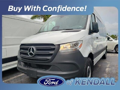 2025 Mercedes-Benz Sprinter 2500 3DR 170 In. WB High Roof Passenger Van (2.0L I4)