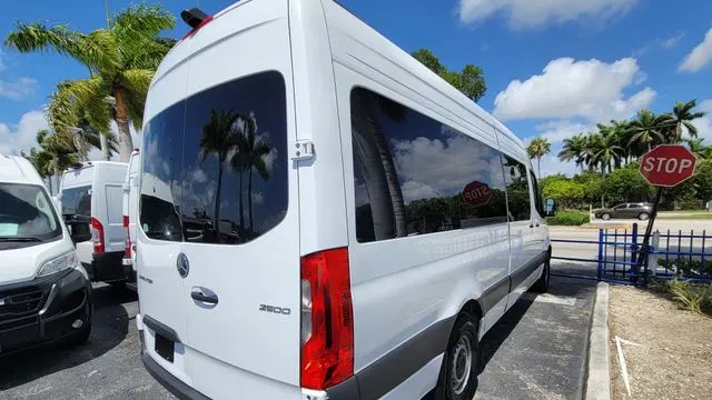 2025 Mercedes-Benz Sprinter 2500