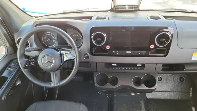 2025 Mercedes-Benz Sprinter 2500