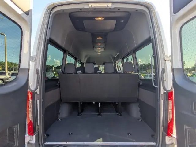 2025 Mercedes-Benz Sprinter - $38,597
